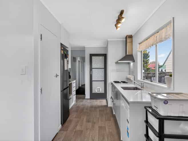 42B Elmwood Crescent, Pukete
