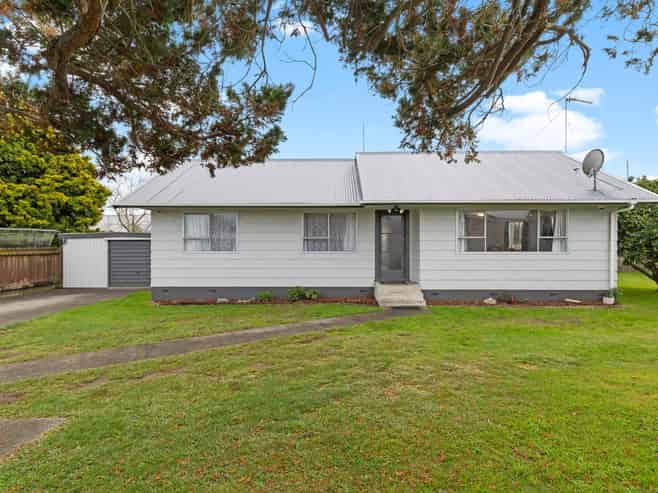 42B Elmwood Crescent, Pukete