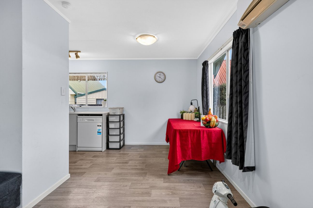 Easy Living in a Prime Pukete Location - Widok 5