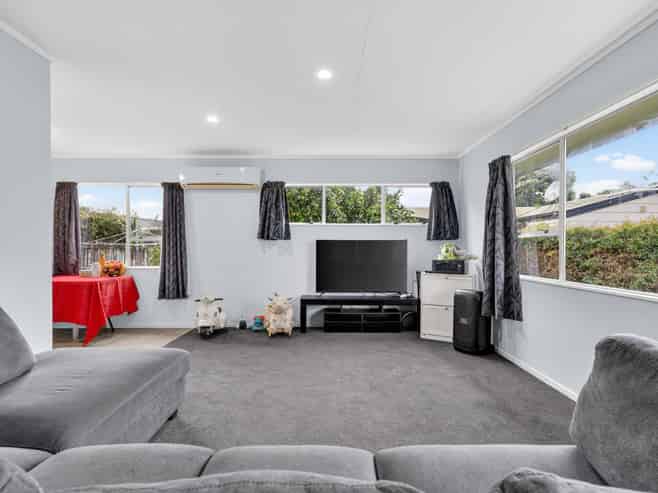 42B Elmwood Crescent, Pukete