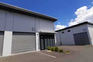 Versatile Industrial Warehouse