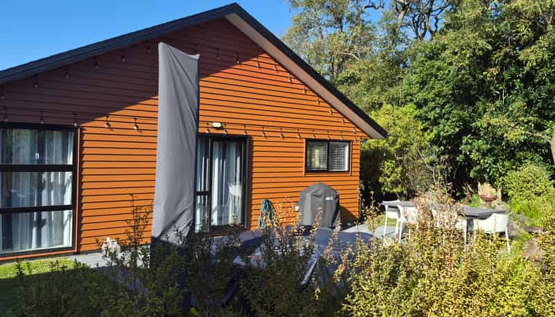 2 Winnie Close, Acacia Bay