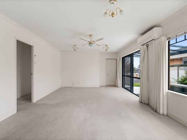 2 Pemberton Way, Greerton