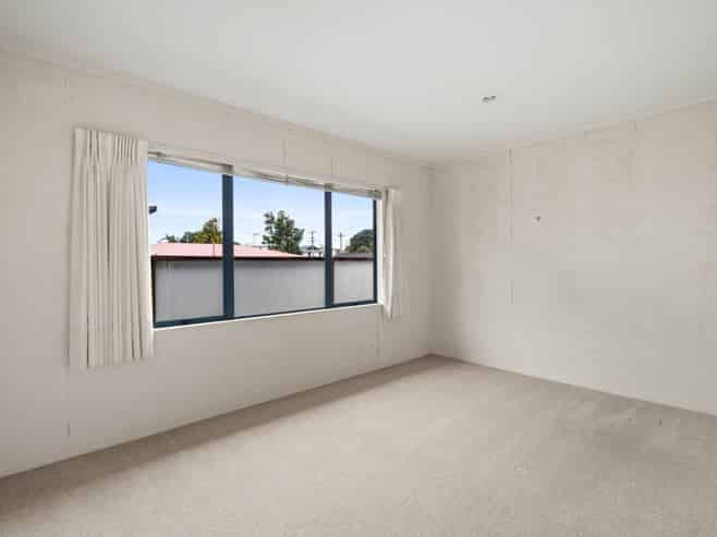 2 Pemberton Way, Greerton