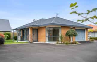 2 Pemberton Way, Greerton