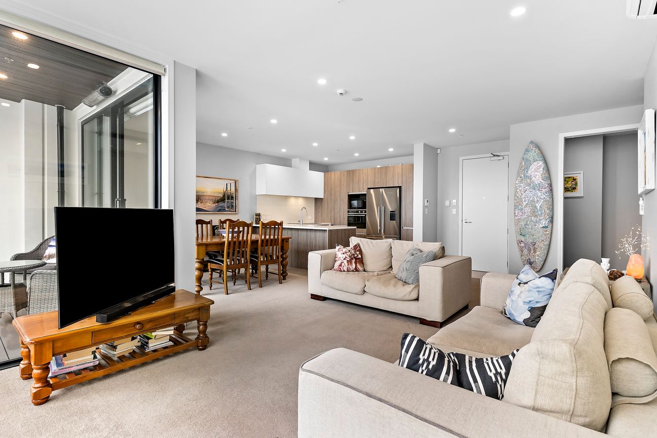 A STEP ABOVE THE REST AT BEACH AND CAVALLI - Widok 2