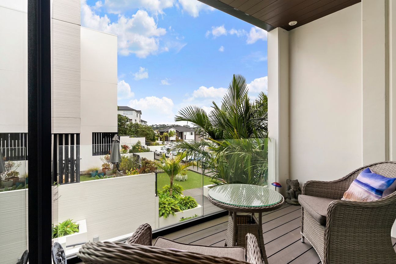 A STEP ABOVE THE REST AT BEACH AND CAVALLI - Widok 5
