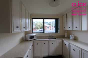 34 Beach Street, Saint Clair