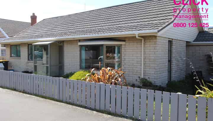 34 Beach Street, Saint Clair