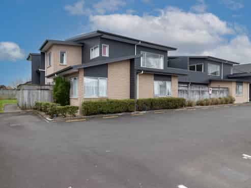 19C Inverness Avenue, Hamilton East