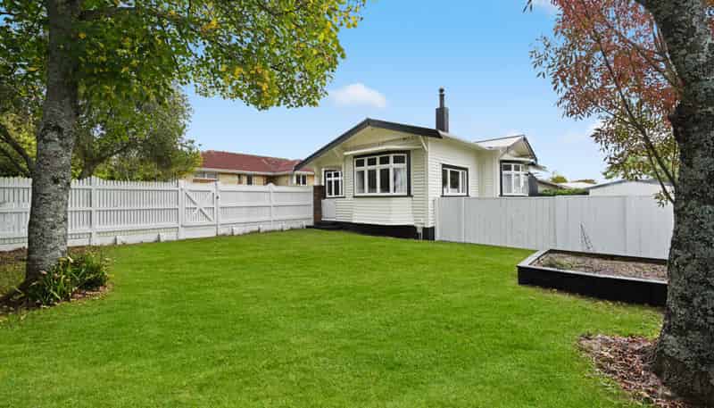 275 Clarkin Road, Fairfield