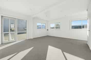 Commercial Investment with income and potential 