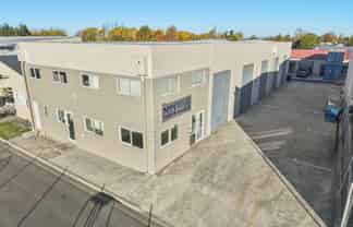 Commercial Investment with income and potential 