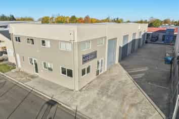 Commercial Investment with income and potential 
