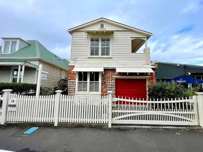 14 Wynyard Street, Devonport