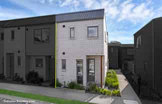 71 Te Ara Wai, Mangere East