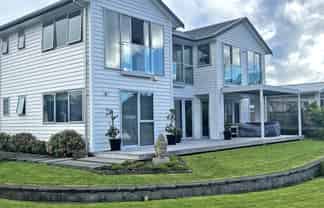 2 Trevally Place, Snells Beach