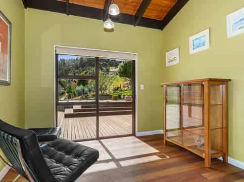115A Memorial Drive, Parahaki