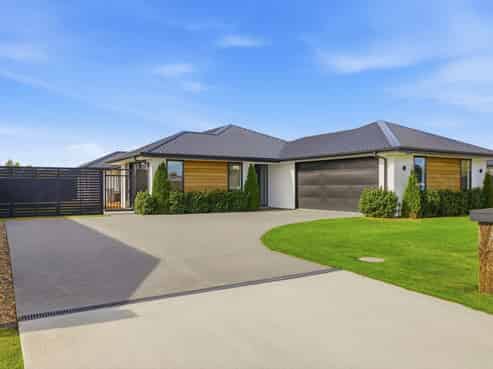 9 Merino Crescent, Amberley