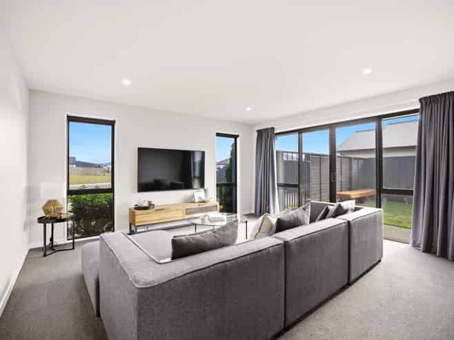 9 Merino Crescent, Amberley