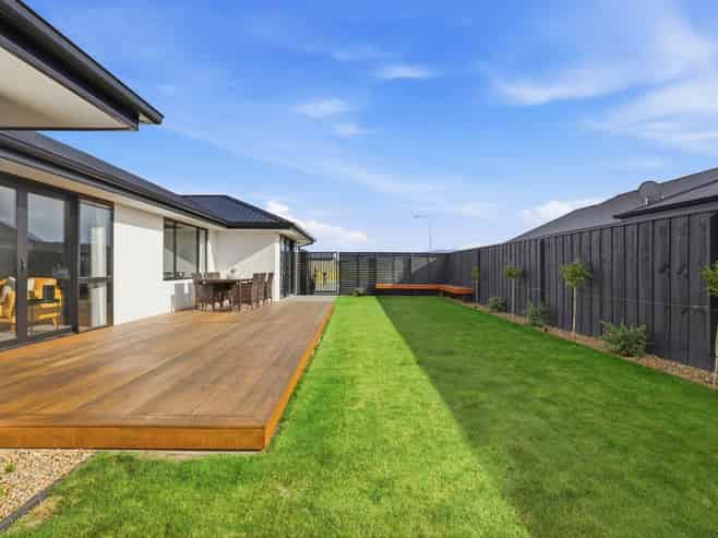 9 Merino Crescent, Amberley