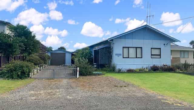 6  Ruanui Street , Himatangi