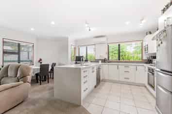 68 Palmgreen Court, Stanmore Bay