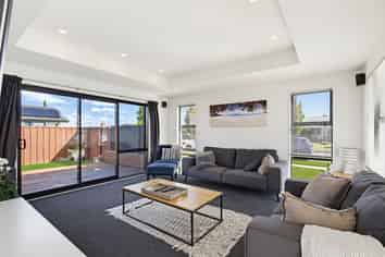 10 Shillingford Boulevard, Rolleston