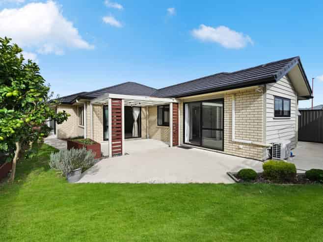 67 Stan Heather Drive, Glenview