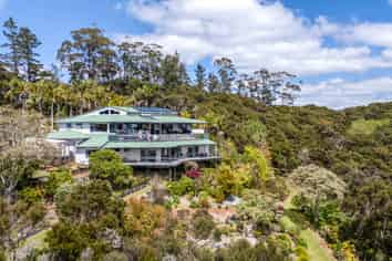 104 Te Wahapu Road, Russell
