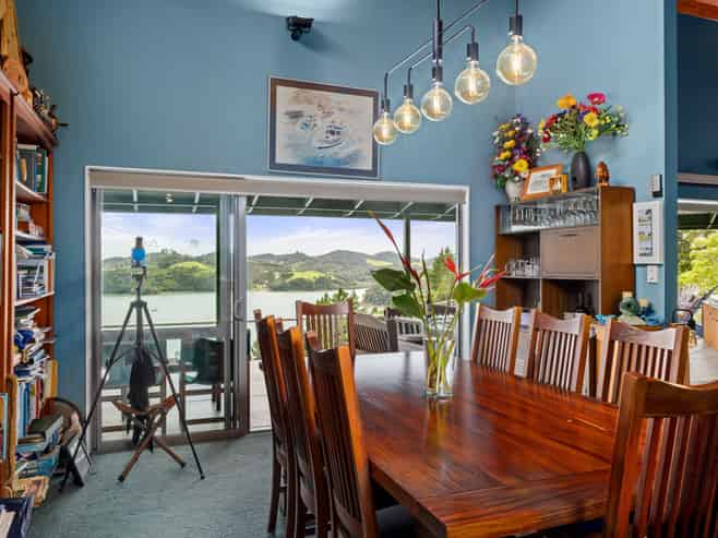 104 Te Wahapu Road, Russell