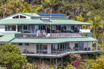 104 Te Wahapu Road, Russell