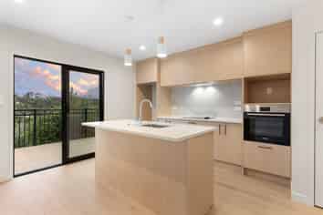 7 Awhi Lane, Massey