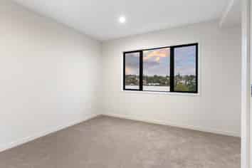 7 Awhi Lane, Massey
