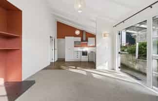 35 William Street, Waikanae Beach
