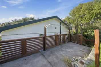 35 William Street, Waikanae Beach