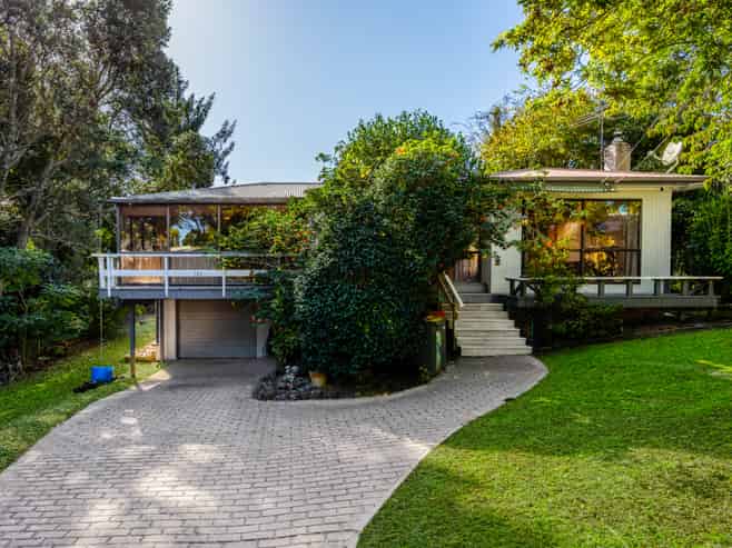 13B James Road, Manurewa
