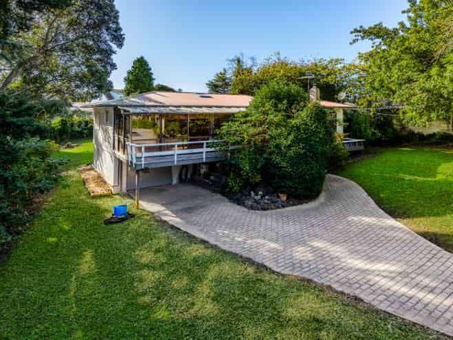 13B James Road, Manurewa