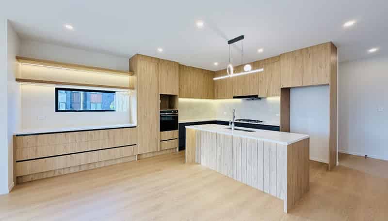 1 Uki Way, Flat Bush