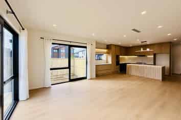 1 Uki Way, Flat Bush