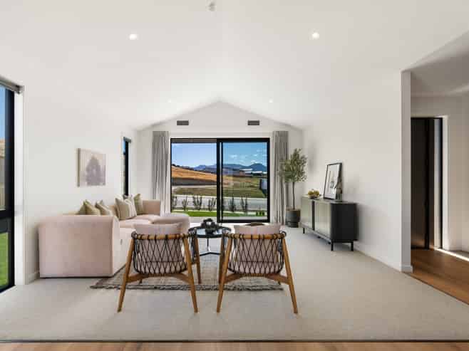 9 Stonehenge Road, Wanaka