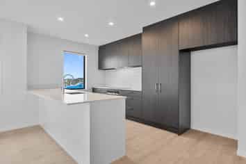 18 Kanae Drive , Beachlands