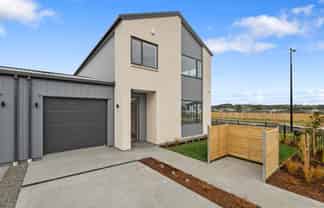 18 Kanae Drive, Beachlands