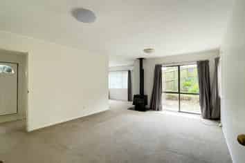 2/3 Elmwood Pl, Manurewa