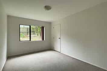 2/3 Elmwood Pl, Manurewa