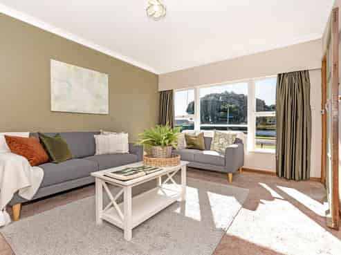 2/48 Waitangi Street, Gisborne