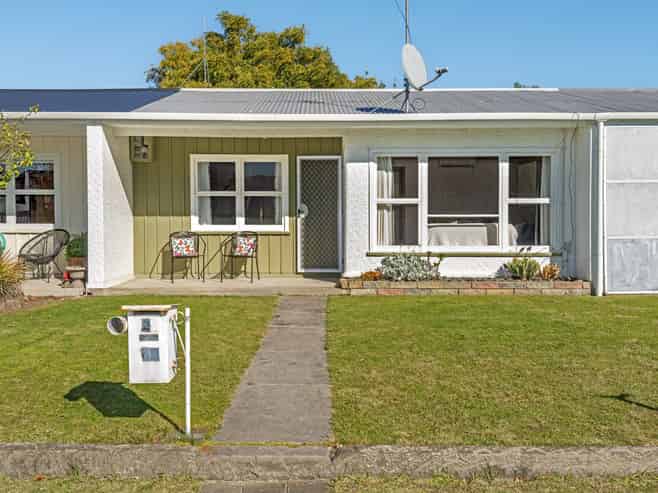 2/48 Waitangi Street, Gisborne
