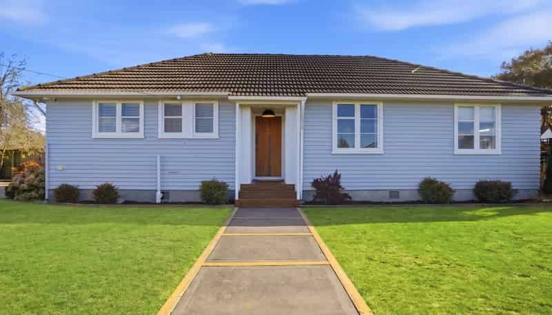 20 Robin Street, BURWOOD