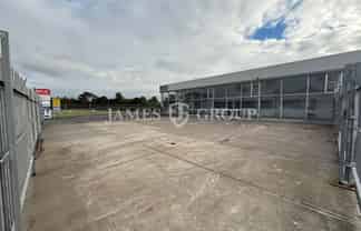 High Profile Secure Yard + Retail Area