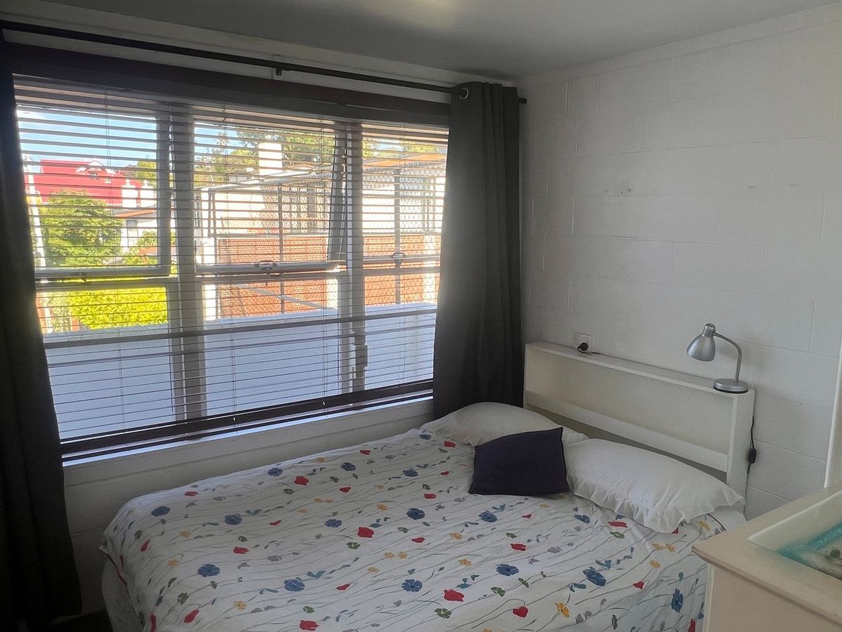 Sunny One-Bedroom Furnished Flat – Herne Bay – pohled 4
